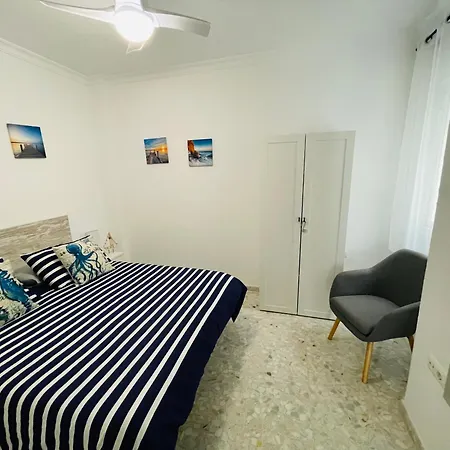 Conil Playa & Centrico, Con Aire Acond Y Wifi -solo Familias Y Parejas- شقة كونيل ذي لا فرونتيرا