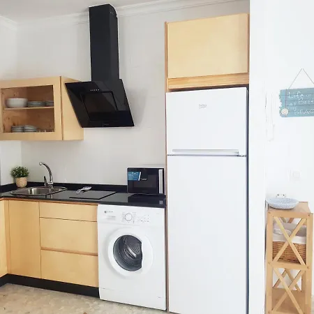 Apartment Conil Playa & Centrico, Con Aire Acond Y Wifi -solo Familias Y Parejas- Conil De La Frontera
