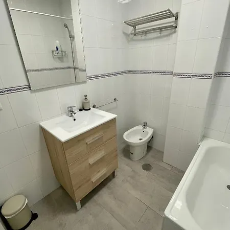 Conil Playa & Centrico, Con Aire Acond Y Wifi -solo Familias Y Parejas- كونيل ذي لا فرونتيرا