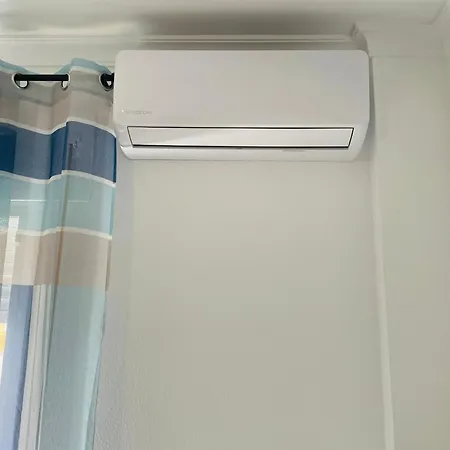 Playa & Centrico, Con Aire Acondicionado Y Wifi -solo Familias Y Parejas-