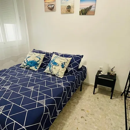 Playa & Centrico, Con Aire Acondicionado Y Wifi -solo Familias Y Parejas-