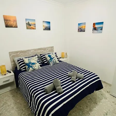 Apartment Conil Playa & Centrico, Con Aire Acond Y Wifi -solo Familias Y Parejas- *