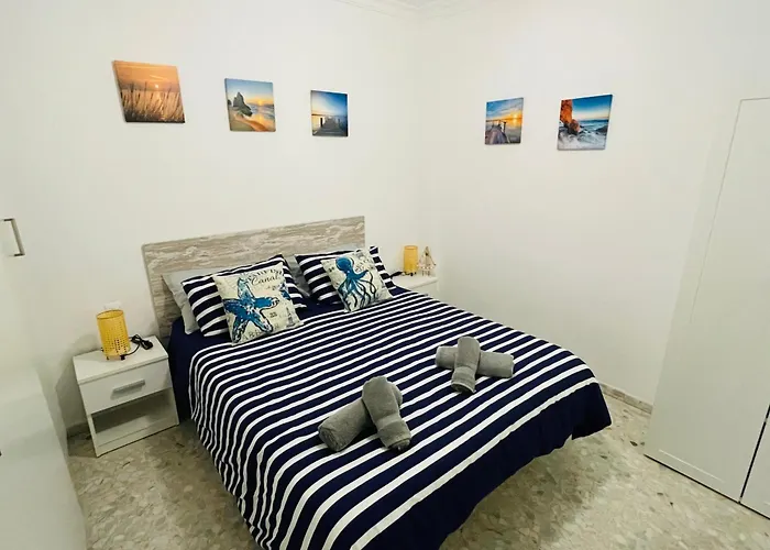Appartement Conil Playa & Centrico, Con Aire Acond Y Wifi -solo Familias Y Parejas- *
