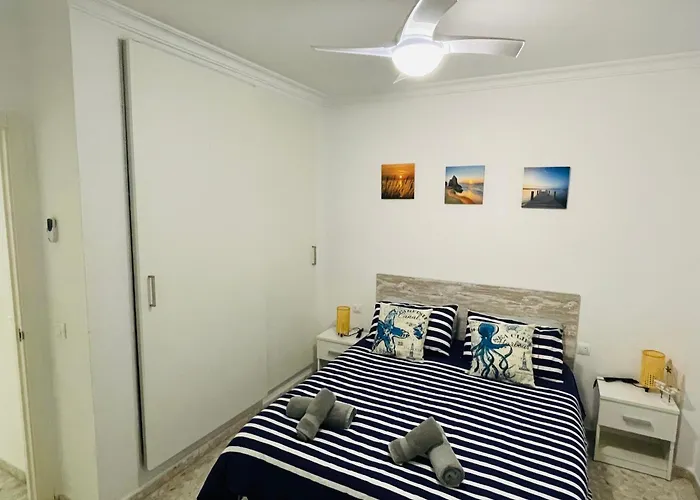 Conil Playa&céntrico, Con Aire Acond Y Wifi -solo Familias Y Parejas-